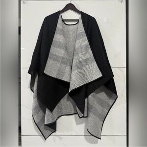 Burberry Black and Gray Wraps